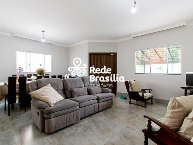 Casa venda em Região Geográfica Imediata do Distrito Federal, Região Integrada de Desenvolvimento do Distrito Federal e Entorno