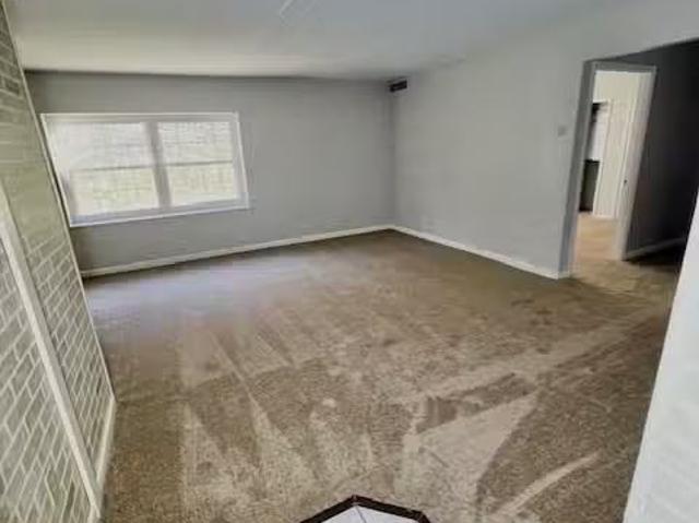 Condo for rent in Monroeville