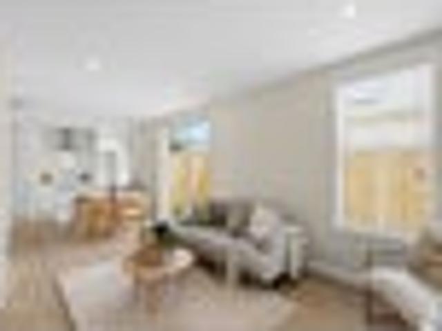 House for sale in Chaslands, Canterbury