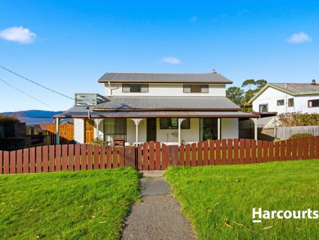 House for sale in Beauty Point, Tasmania