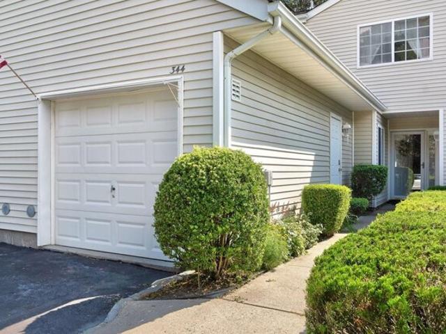 Condo for sale in Manorville