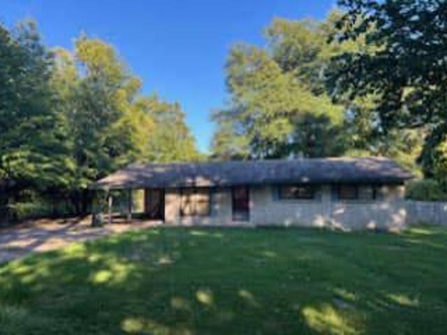 House for sale in Holly Springs