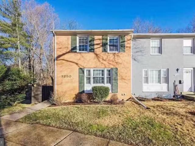 Condo for rent in Annandale