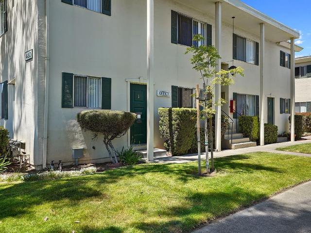 Apartment for rent in San Mateo, California