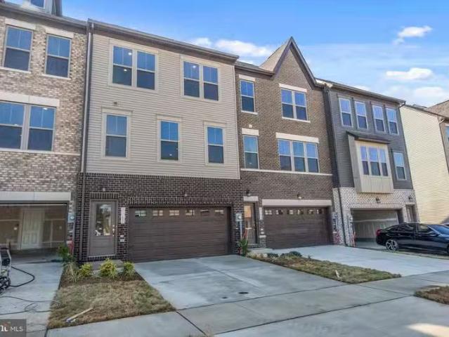Condo for rent in Clinton