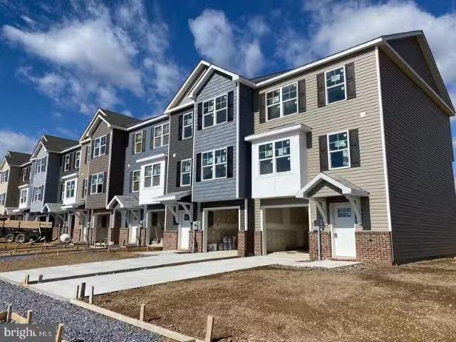 Condo for rent in Martinsburg