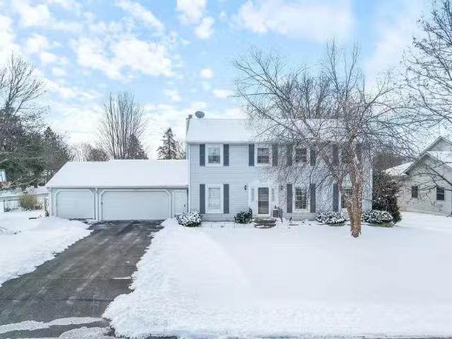 House for rent in Marshfield