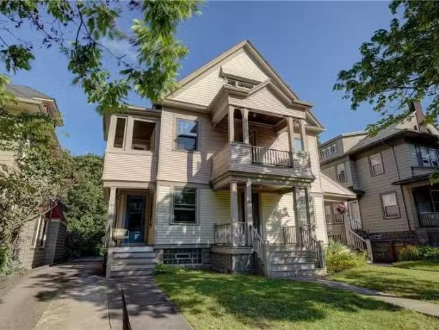 Condo for rent in Rochester