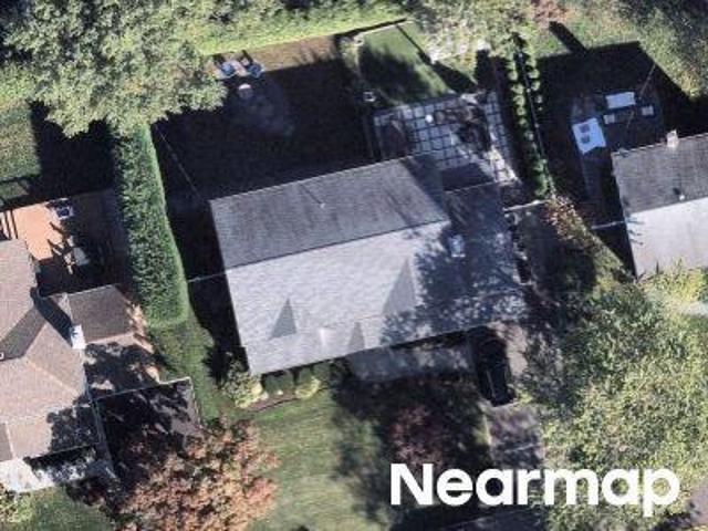 House for sale in New Salem, Port Washington