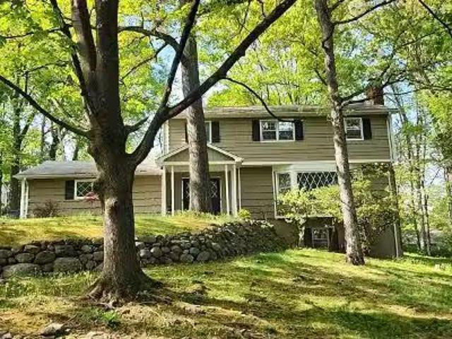 House for sale in Hackensack