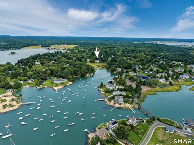 House for sale in Sachem Head, Guilford