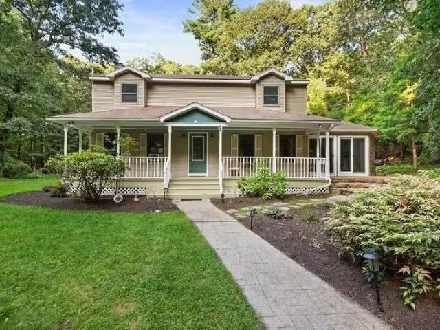 House for rent in East Greenwich
