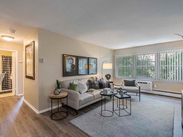 Apartment for rent in Hennepin, Minnesota