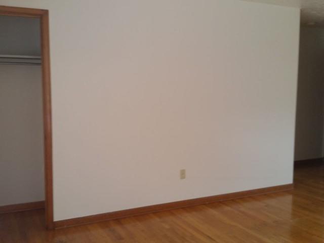 Apartment for rent in Falling Waters, West Virginia