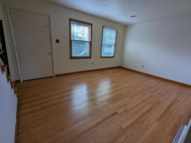 Apartment for rent in Falling Waters, West Virginia