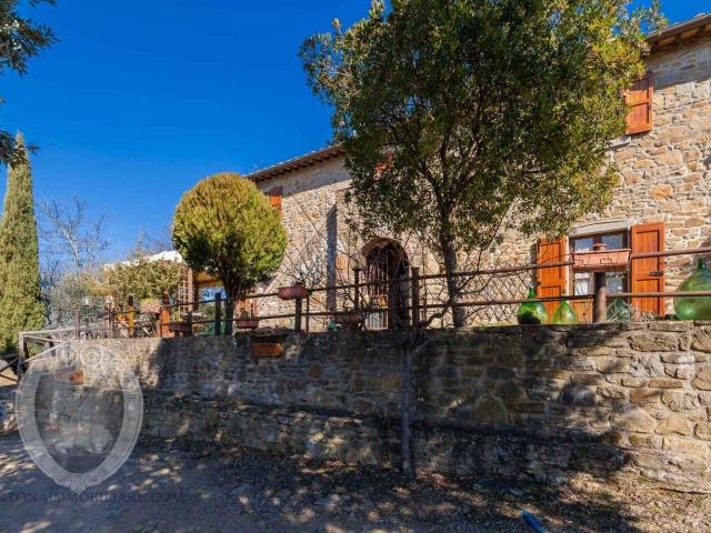 Casa in vendita a Cortona, Toscana