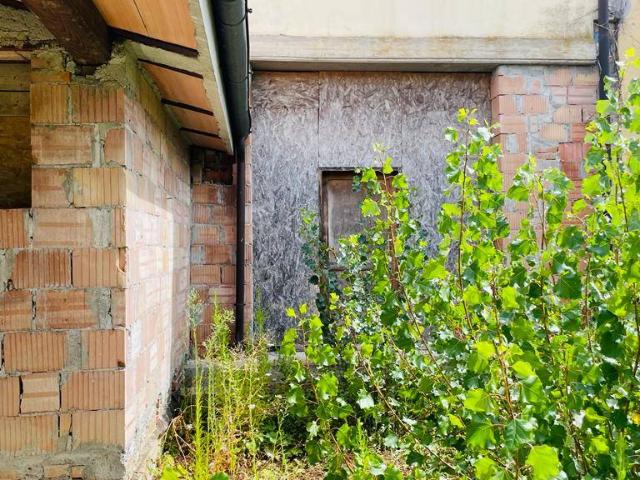Rustico in vendita a Unione dei Comuni Circondario dell'Empolese Valdelsa, Montespertoli