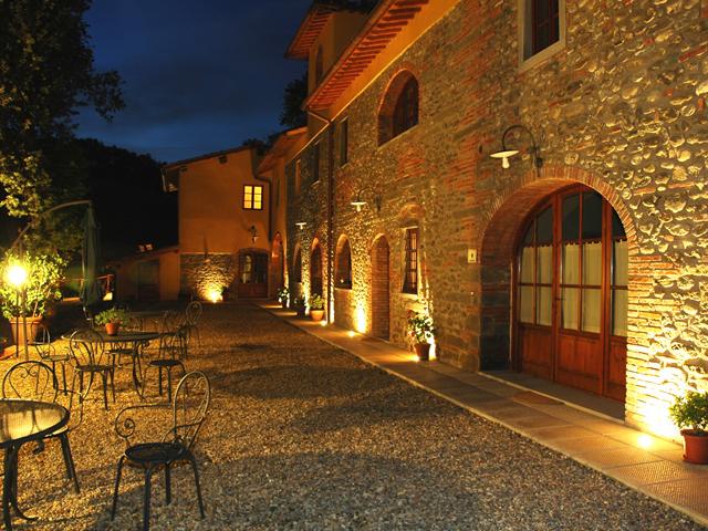 Villa Indipendente in vendita a Unione di Comuni Valdarno e Valdisieve, Reggello