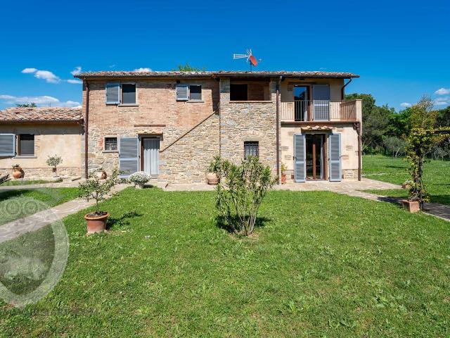 Casa in vendita a Cortona, Toscana