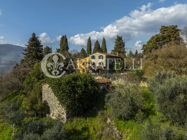 Casa in vendita a Vaiano, Toscana