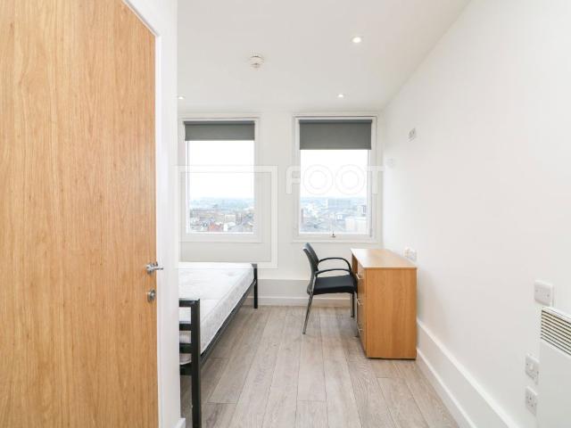 Studio for rent in Lister Hills, Bradford
