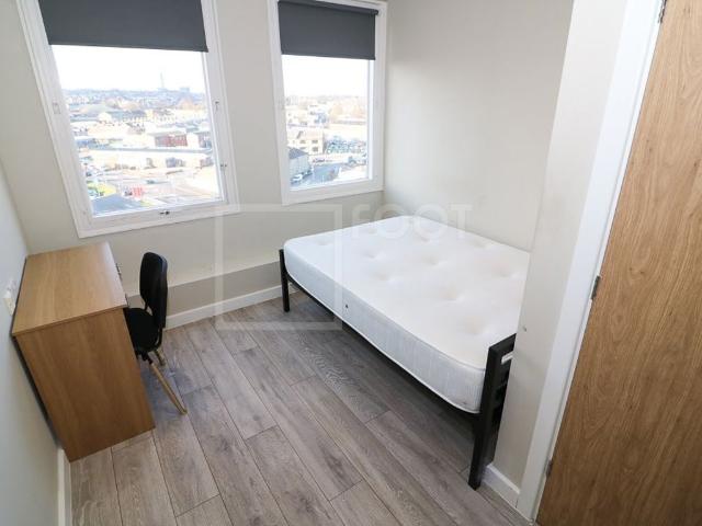 Studio for rent in West Yorkshire
