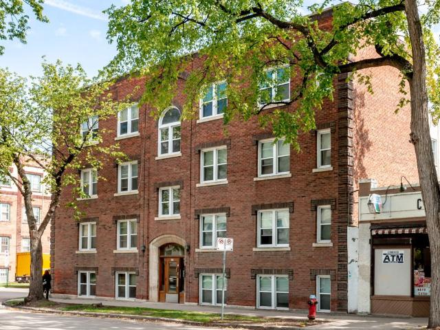 Apartment for rent in West Broadway, Winnipeg