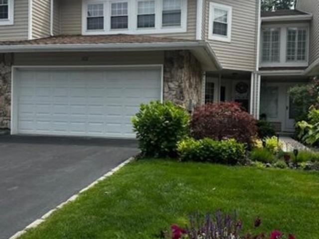 Condo for sale in Holbrook