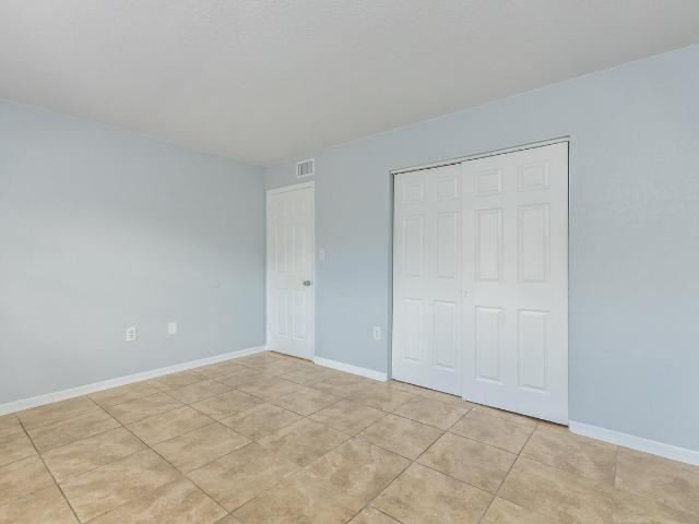 Apartment for rent in Azalea Park, Florida