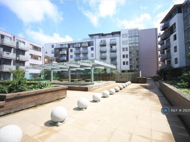 Apartment for rent in London Borough of Lewisham, Deptford