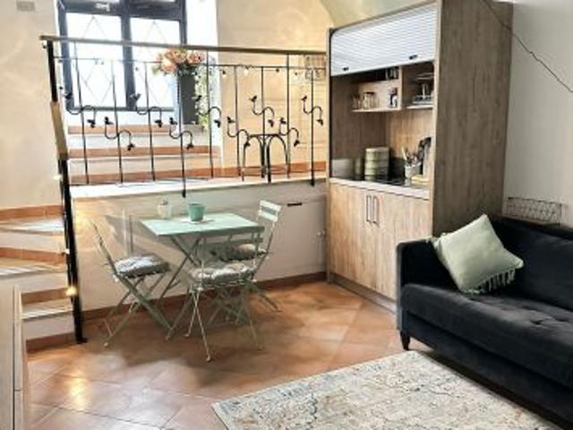 Appartamento in affitto a Municipio Roma I, Roma Capitale