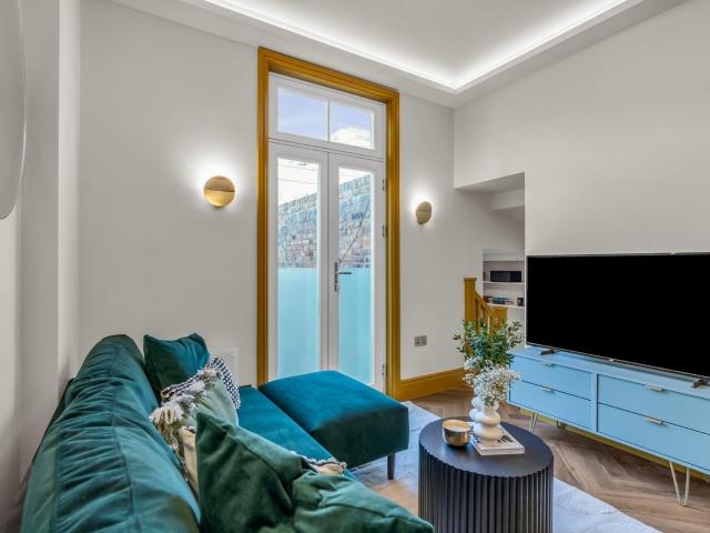 Apartment for rent in Hammersmith, Greater London