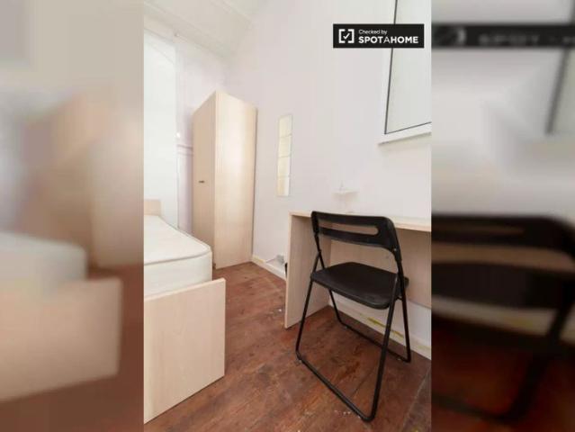 Quarto alugar em Avenidas Novas, Lisboa