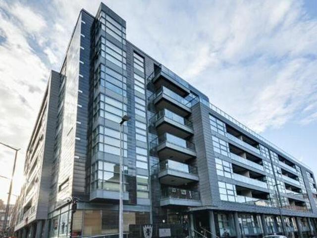 House for sale in Calderstones