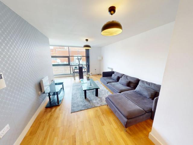 Apartment for rent in Ropewalks, Calderstones