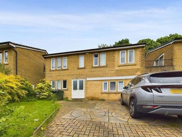 House for sale in Allerton, West Yorkshire