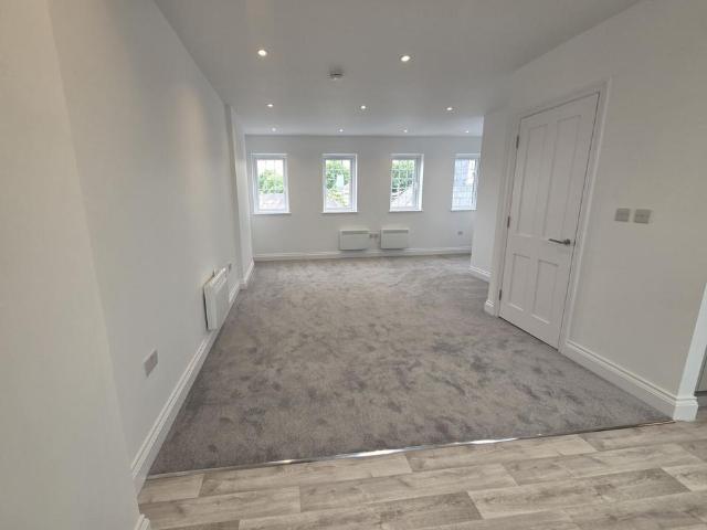 Apartment for rent in East Sheen, Greater London