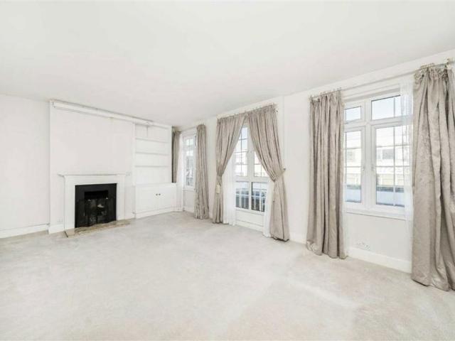 Apartment for rent in London Borough of Richmond upon Thames, Greater London