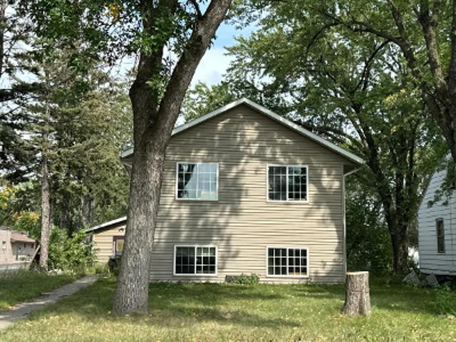 House for sale in Saint Cloud, Benton County