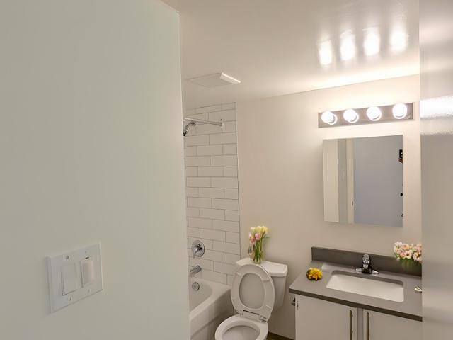 Apartment for rent in Davie Village, Vancouver
