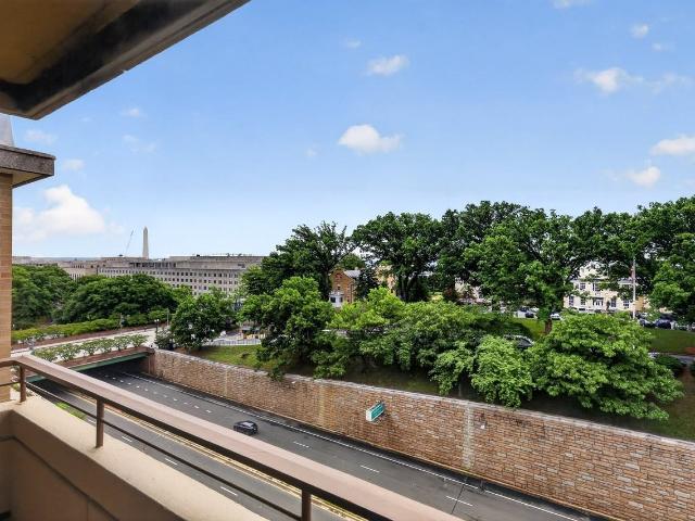 Apartment for rent in Ward 2, Washington