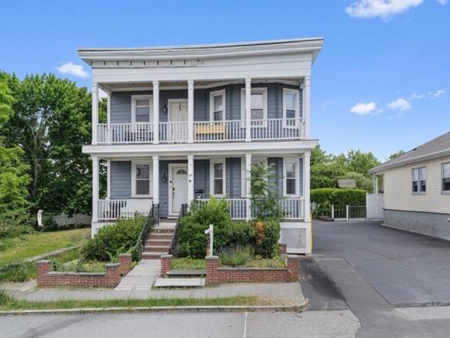 House for sale in Wakefield, Massachusetts