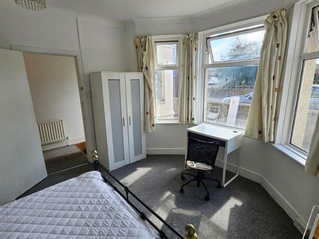 Studio for rent in Talbot Village, Bournemouth