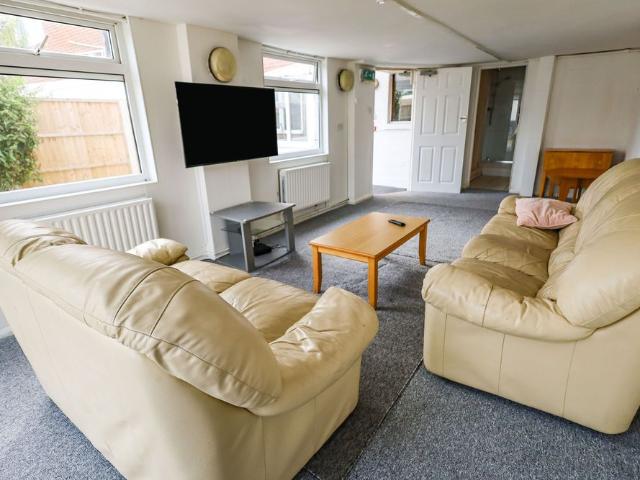 House for rent in Talbot Village, Bournemouth