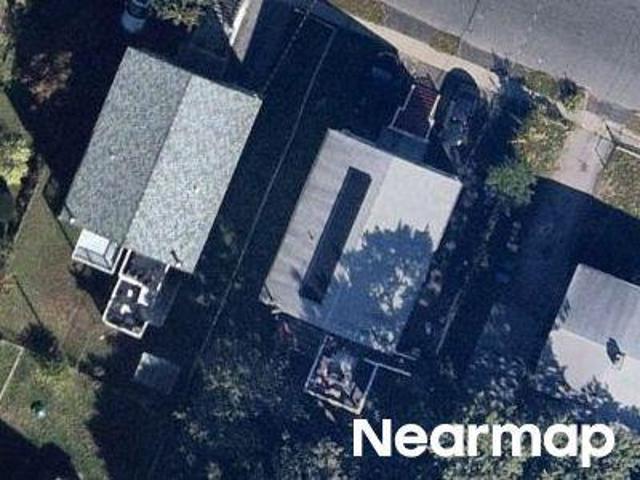 House for sale in Stratford