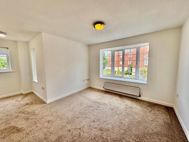 House for rent in Pear Tree Lane - Industrial Estate, Quarry Bank