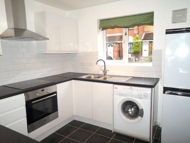 Studio for rent in Northwood, Greater London