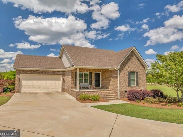 House for sale in Hawkinsville