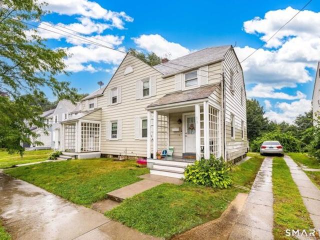 House for sale in New London, Connecticut