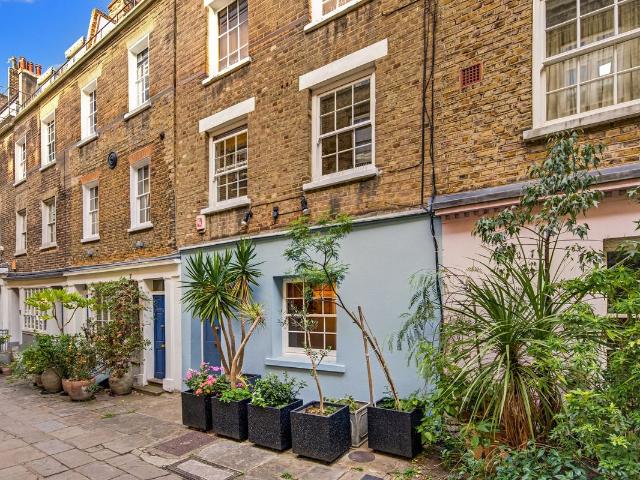 House for rent in Fitzrovia, Greater London